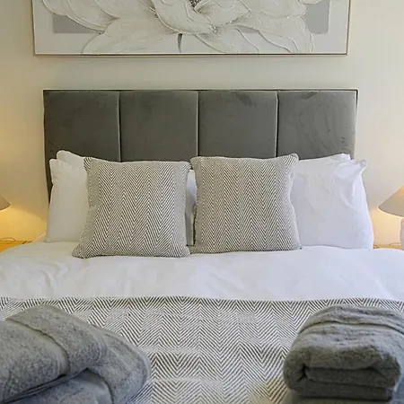Cosy With Parking Daire *